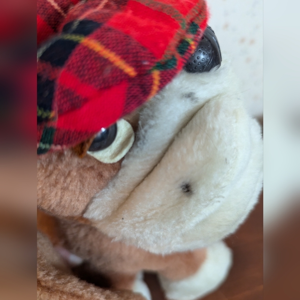 1978 Dakin Bassett Hound Dog Sherlock Plaid Cap Detective "Shylock" - Picture 6 of 12
